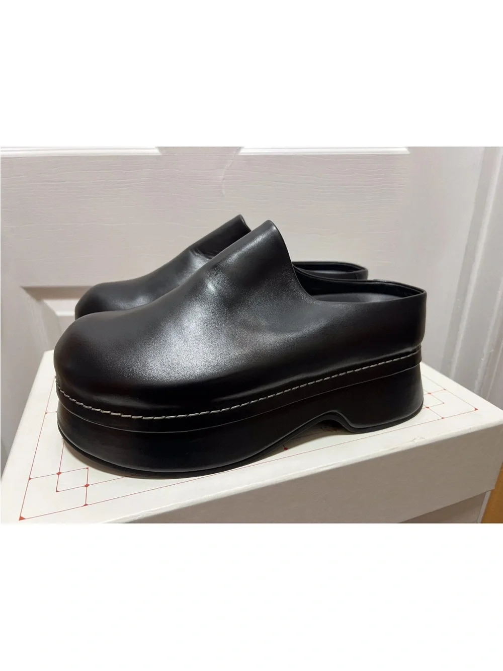 ALEXANDER McQUEEN Black Platform Mules / Sandals 9US / NWB $1,290